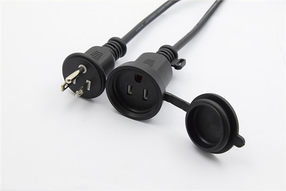 日本三插公母防水